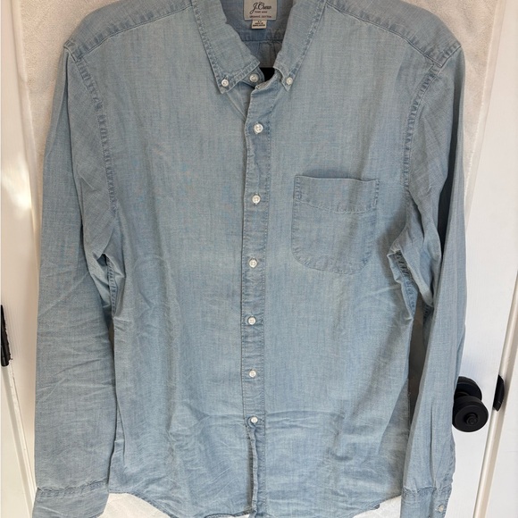 J.Crew Chambray Shirts Bundle of 2 (1-Year & 5-Year Wash) – Medium Slim Fit EUC - Picture 6 of 11